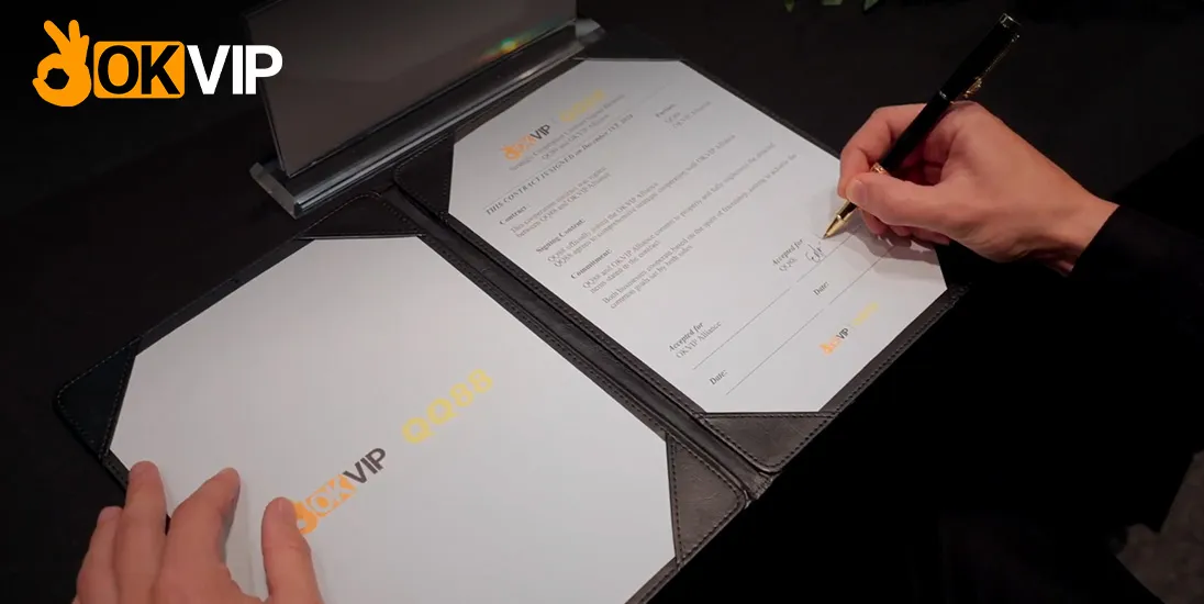 Buổi ký kết giữa 2 bên diễn ra tốt đẹp với những điều khoản rõ ràng trong hợp đồng